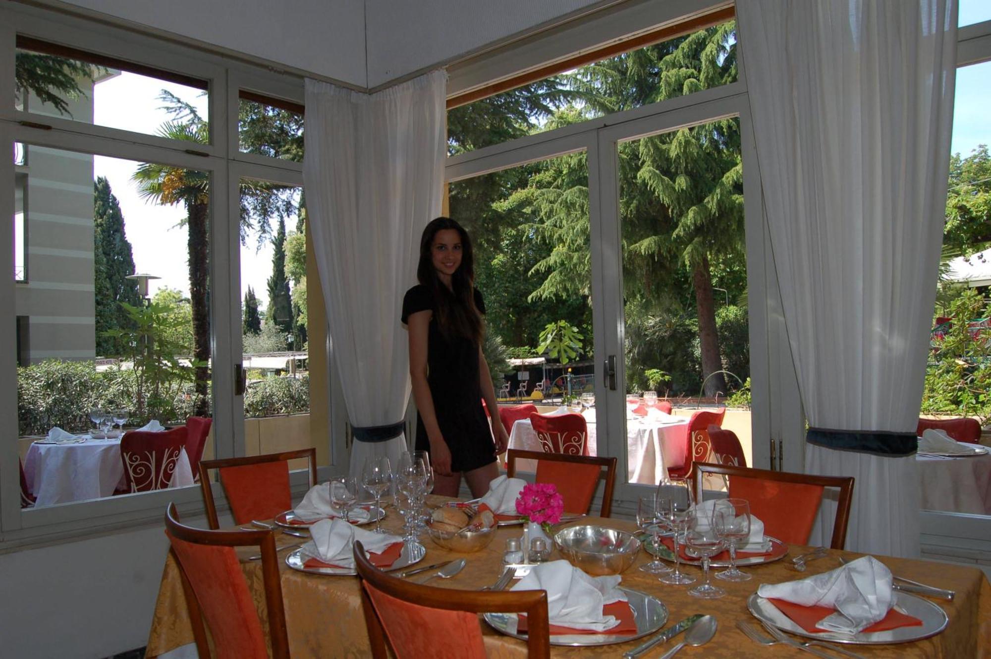 Hotel Broglia Sirmione Extérieur photo