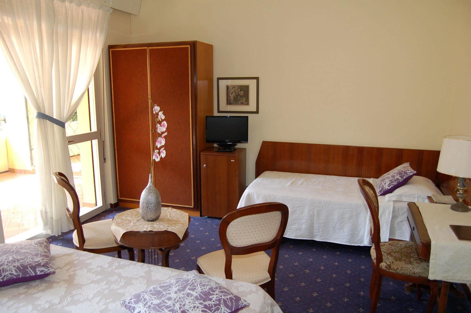 Hotel Broglia Sirmione Extérieur photo
